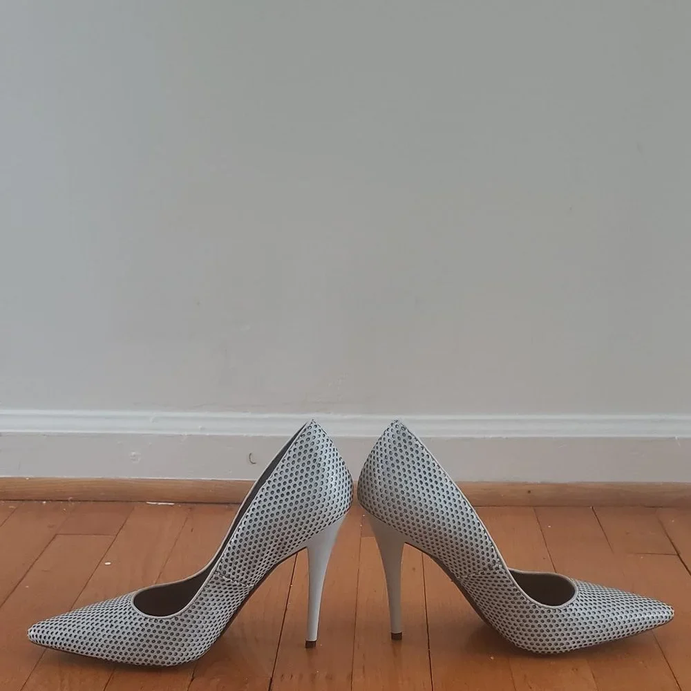 Greyish Black Lamb Heels - Picture 5 of 11